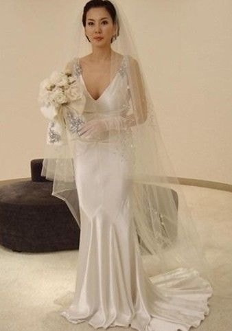 Netizen Diskusikan Sederet Gaun Pernikahan Selebriti Wanita Korea yang Paling Indah dan Menawan 22 %25EF%25BF%25BD%25E8%25B3%25B2%25EF%25BF%25BD%25D6%25BF%25EF%25BF%25BD%25EF%25BF%25BD%25EF%25BF%25BD%25EF%25BF%25BD%25E5%25B7%25B9%25EF%25BF%25BD%25EF%25BF%25BD0 1