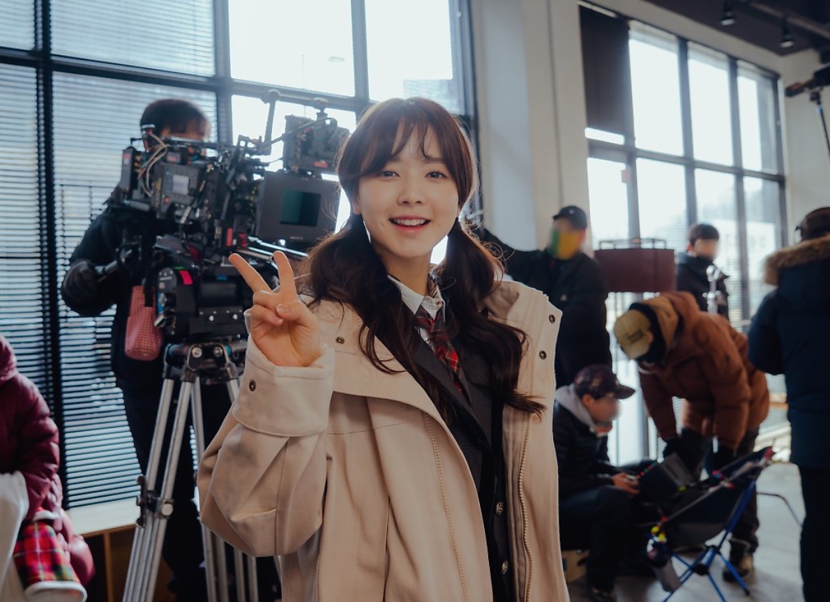 Roh Jeong Eui: Profil, Drama, Film dan Koleksi Foto Terbaru - Drakoran