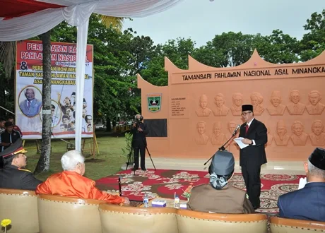 Wagub Resmikan Monumen Taman Sari Pahlawan Nasional Asal Minangkabau