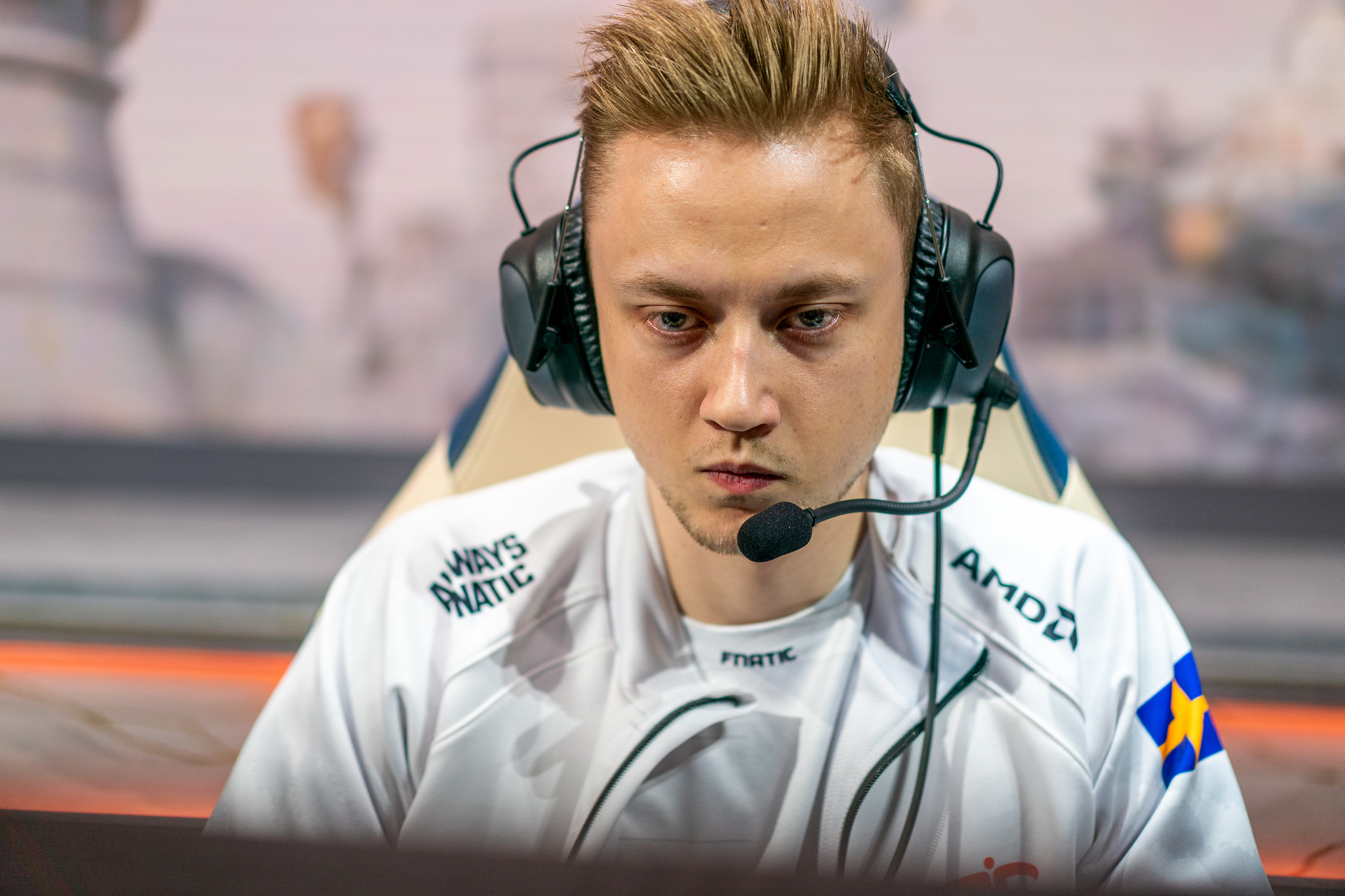 Cộng đồng thất vọng với FNC về mặt cấm chọn trước RNG tại CKTG 2019