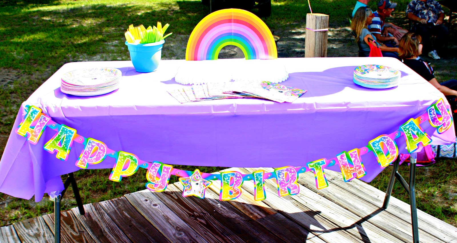 The Cozy Old Farmhouse: A 50¢ Makeover & a Lisa Frank 8th Birthday Party