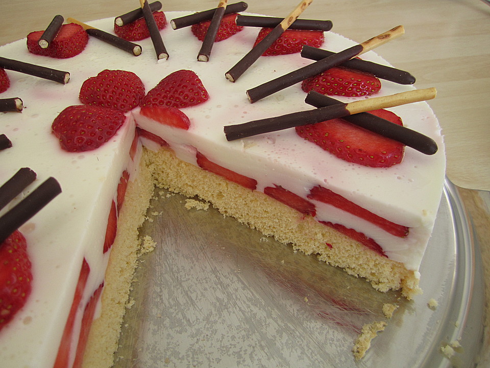 Kochen & Backen & Genießen: Leichte Joghurt Frucht Torte Kochen & Backen & Genießen: Leichte Joghurt Frucht Torte