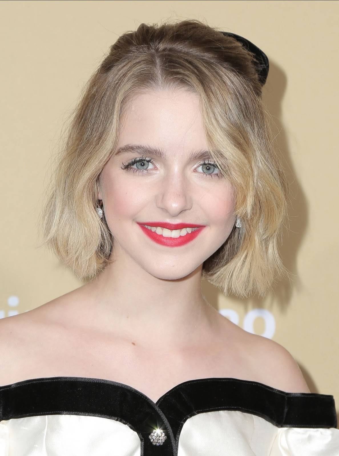 labels mckenna grace share
