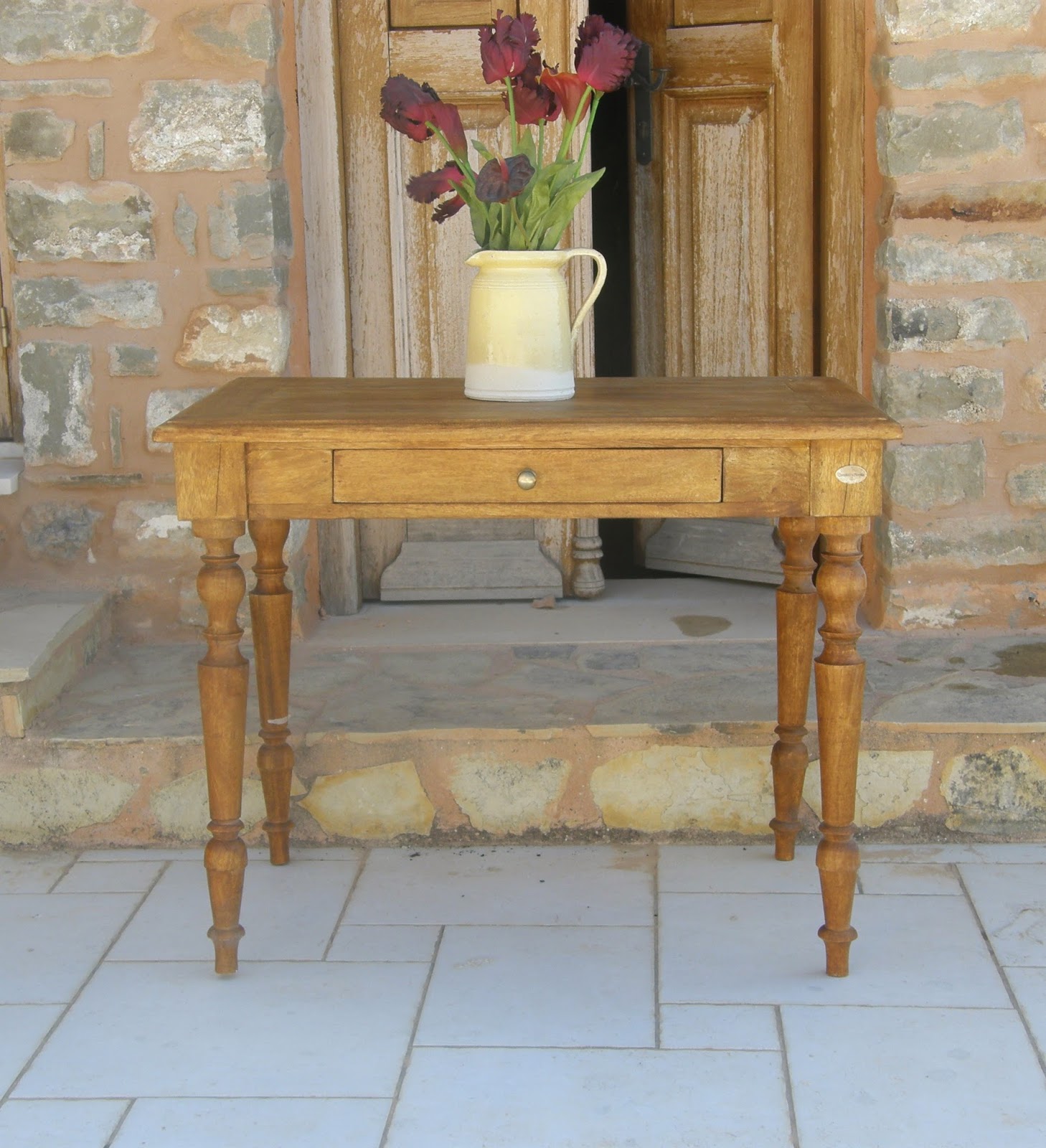 Furniture and equipment sale ΠΡΩΤΟΤΥΠΑ ΕΠΙΠΛΑ ΚΑΘΗΜΕΡΙΝΗΣ