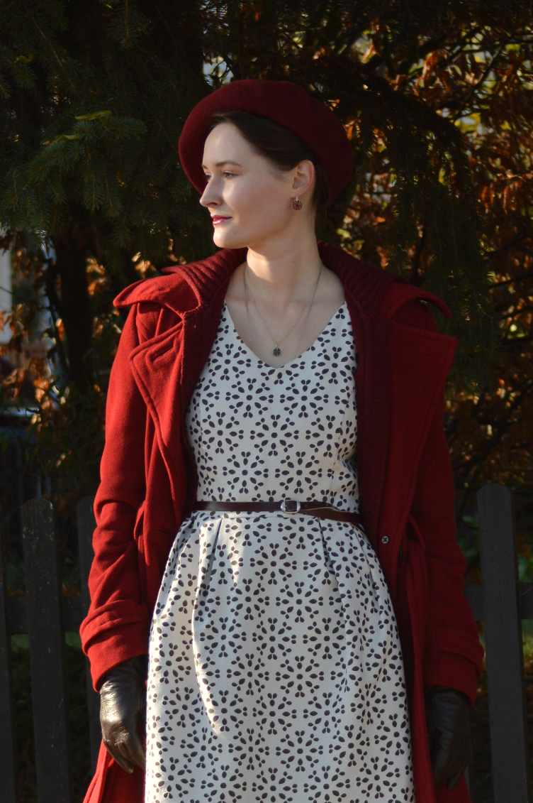 photobombing cat, autumn winter outfit, georgiana quaint, vintage style