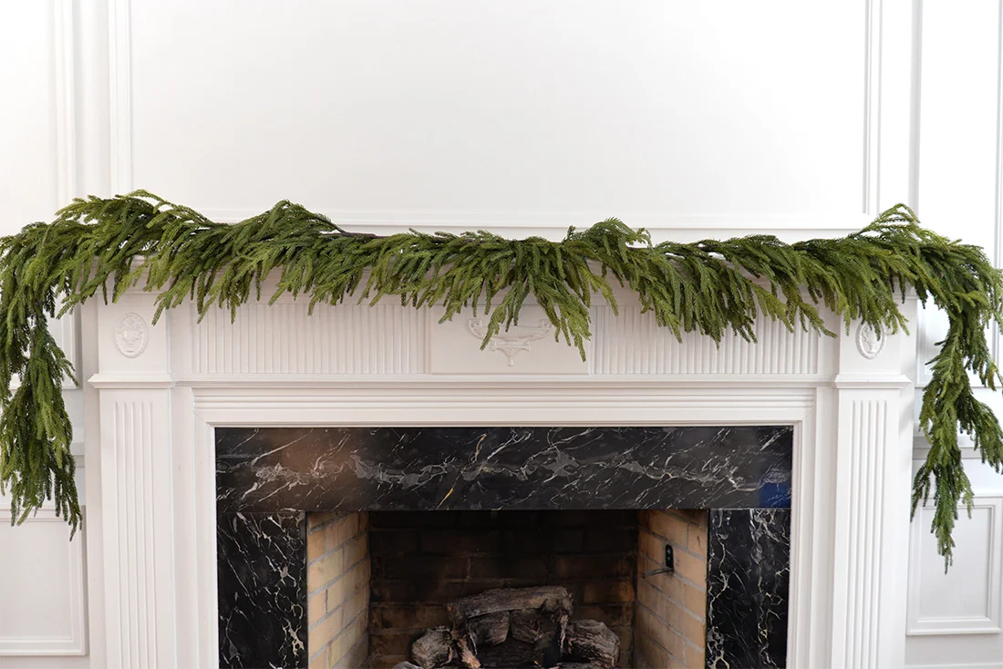 how to hang garland on mantle, how to hang garland on mantel, hang christmas garland, garland on fireplace mantel