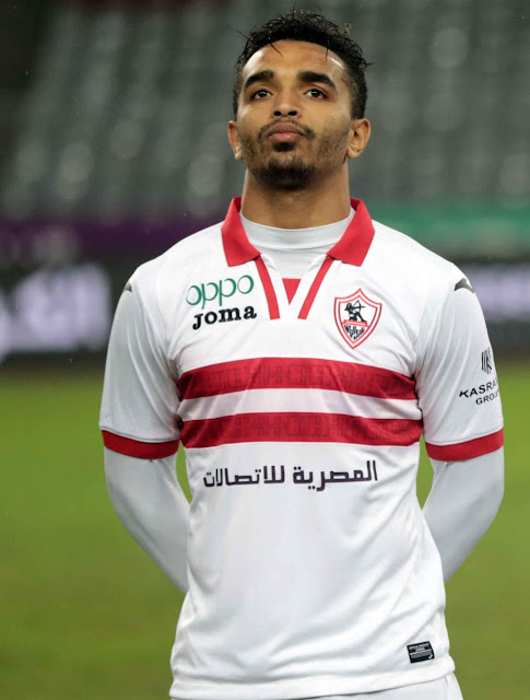 أوباما يرتدي قميص محمد إبراهيم أوباما يرتدي قميص محمد إبراهيم