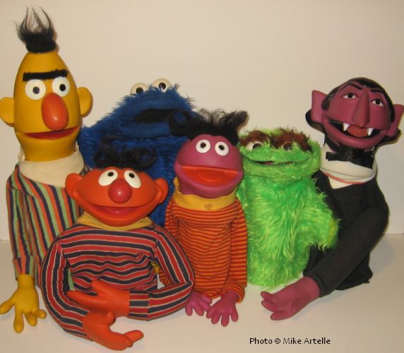 Mikey's Vintage Sesame Street Toy Puppets Blog!: Can the numerous