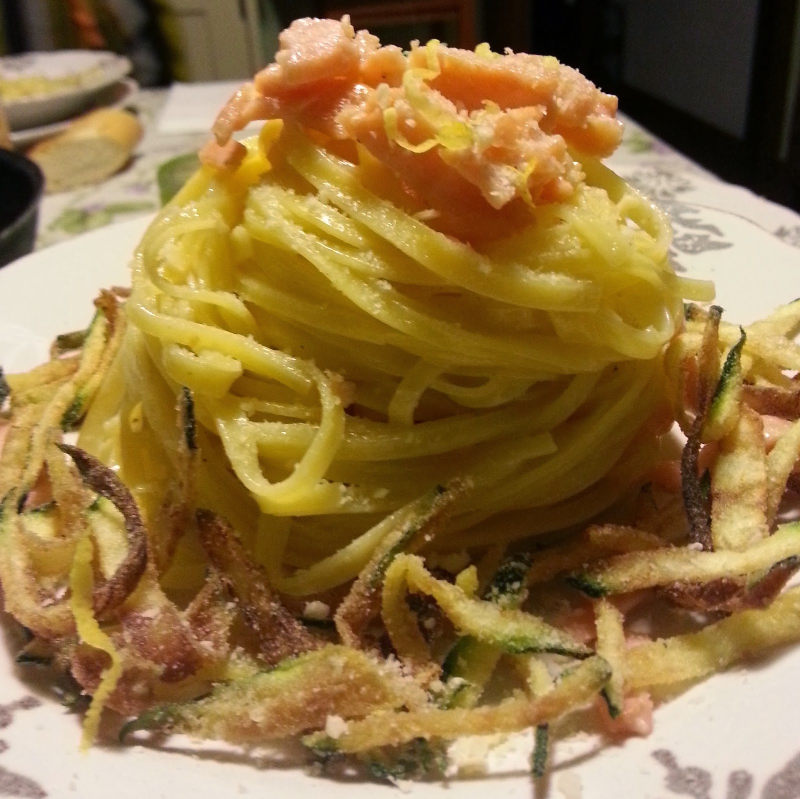 tagliolini al salmone e zucchine - ma quando torno a cucinare?