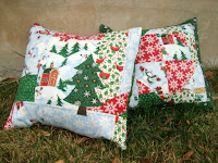 http://www.patchworkposse.com/2-quick-simple-christmas-pillows/