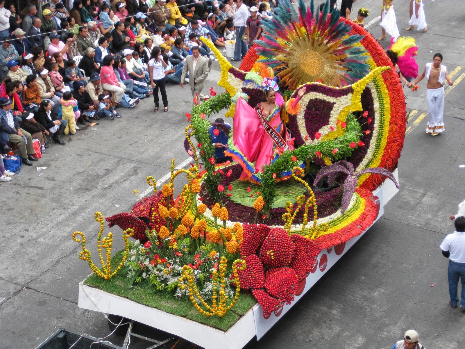 Fiestas de Ambato Fiestas de Las Flores y Las Frutas