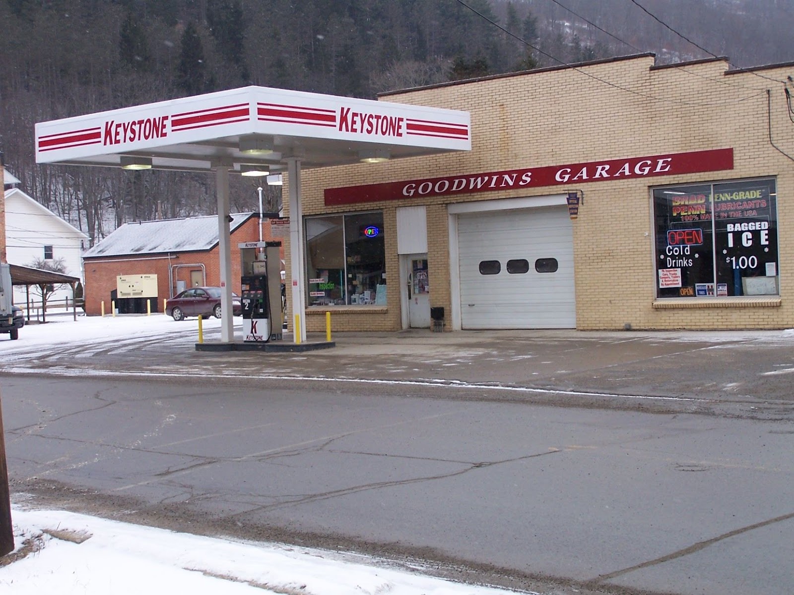 Awesome Austin New Signage at Goodwin's Garage in Austin