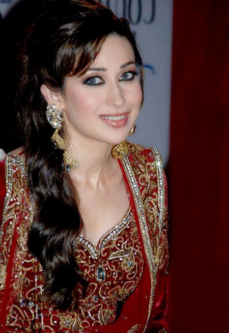 All Images Entry: Bollywood Actress Karishma Kapoor Hot Photos Latest