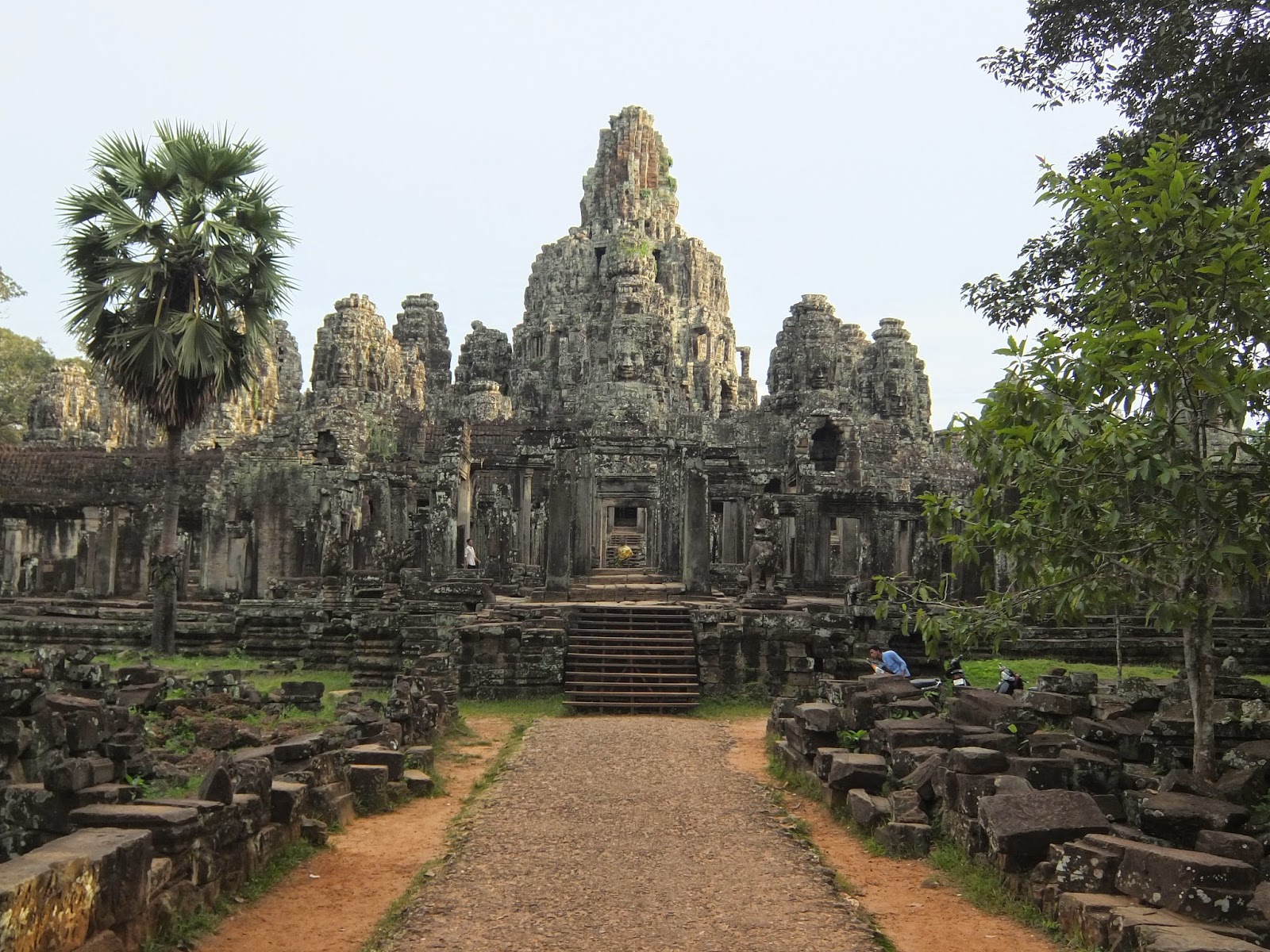 Храм байона