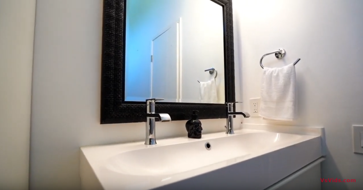 8 Photos vs. 5460 White Oak Avenue #C319 | Encino - Luxury Condo Tour 8 Photos vs. 5460 White Oak Avenue #C319 | Encino - Luxury Condo Tour