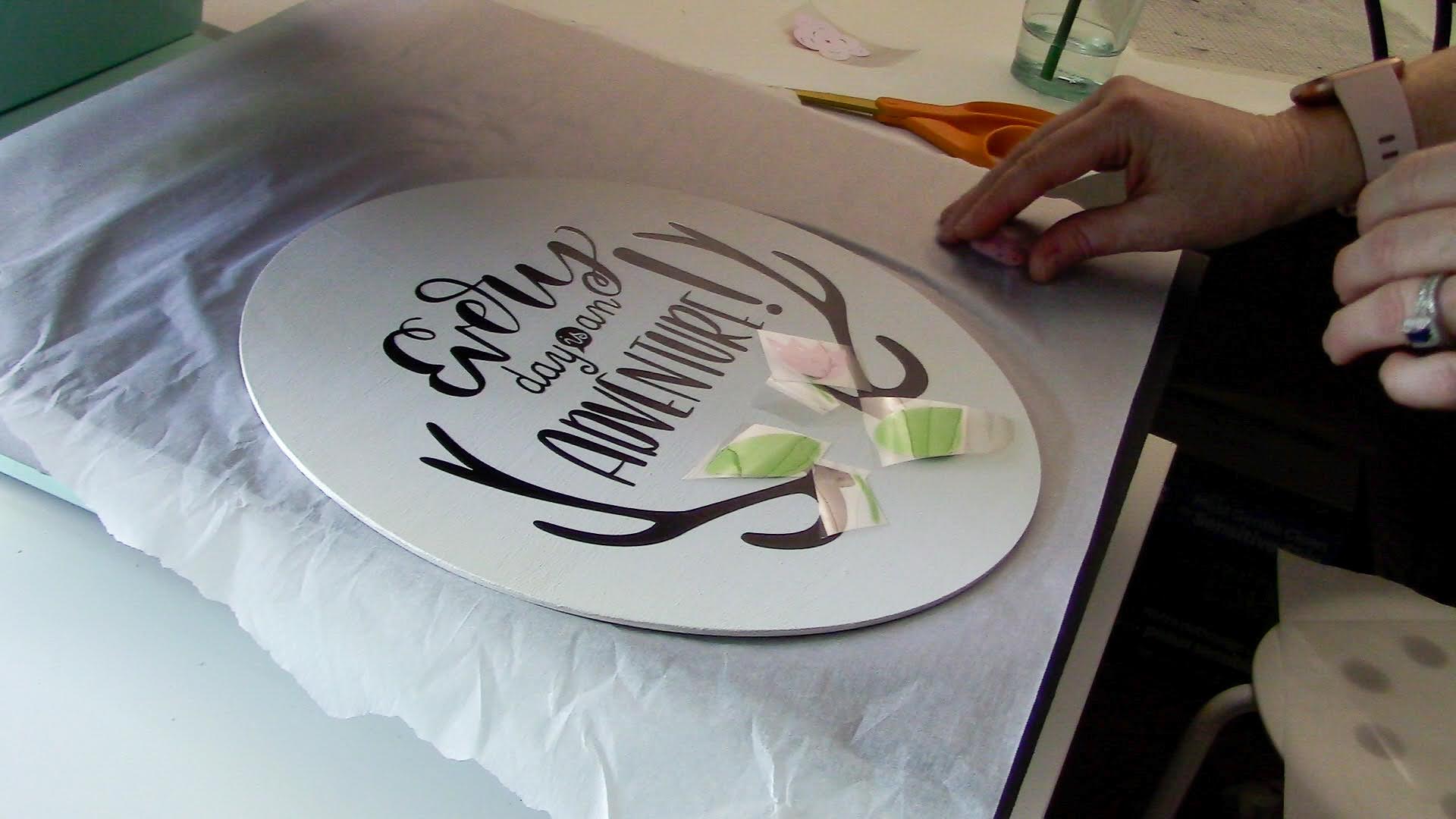 Comparison HTV vs Vinyl Wood Signs Silhouette School