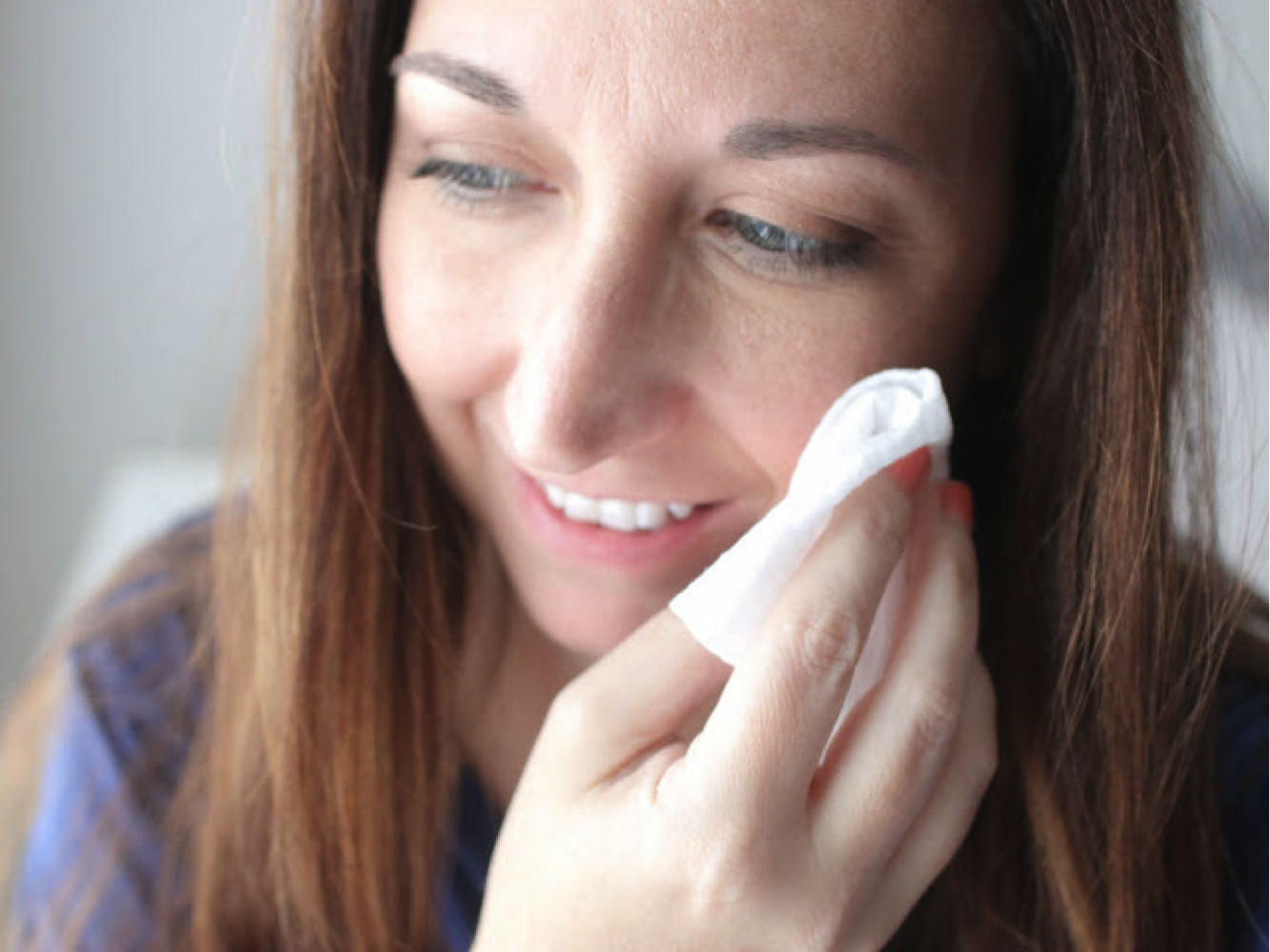 Elle Sees Beauty Blogger in Atlanta Beauty Hacks Using Baby Wipes You've GOT To Try