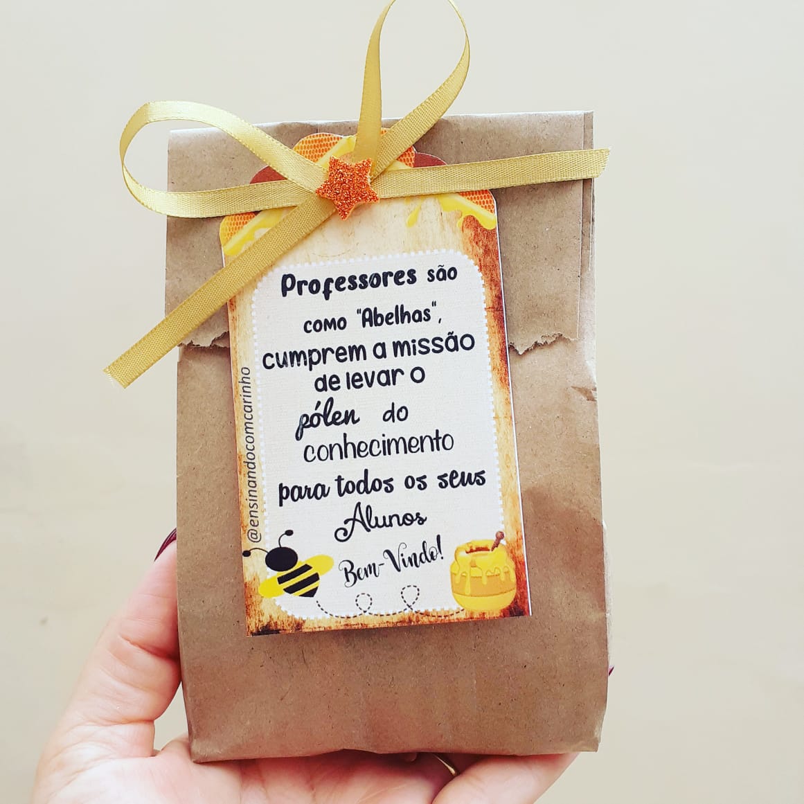 Lembrancinha tag saquinho surpresa para professores