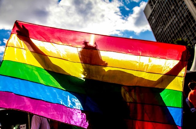 Primeiro ano do governo Bolsonaro assassinatos de gays, trans e travestis caem 24,5% no Brasil