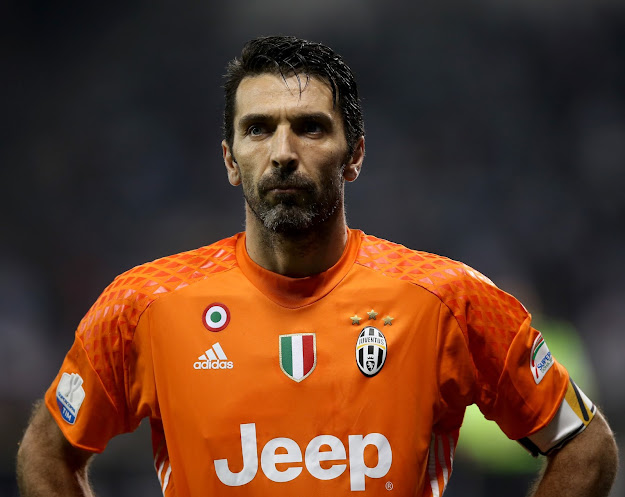 Gianluigi Buffon sets Serie A record with 648th appearance