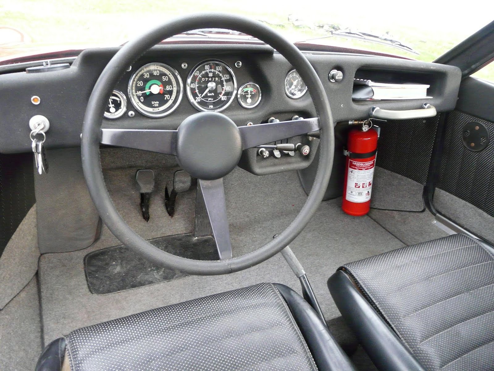 Life with Saab Essential Saab news Saab V4 steering wheel