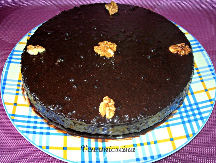 Tarta de chocolate y nueces