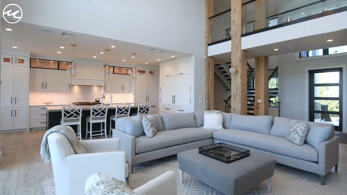 34 Interior Design Photos vs. Sanibel Island, FL Luxury Beachfront Mansion Tour