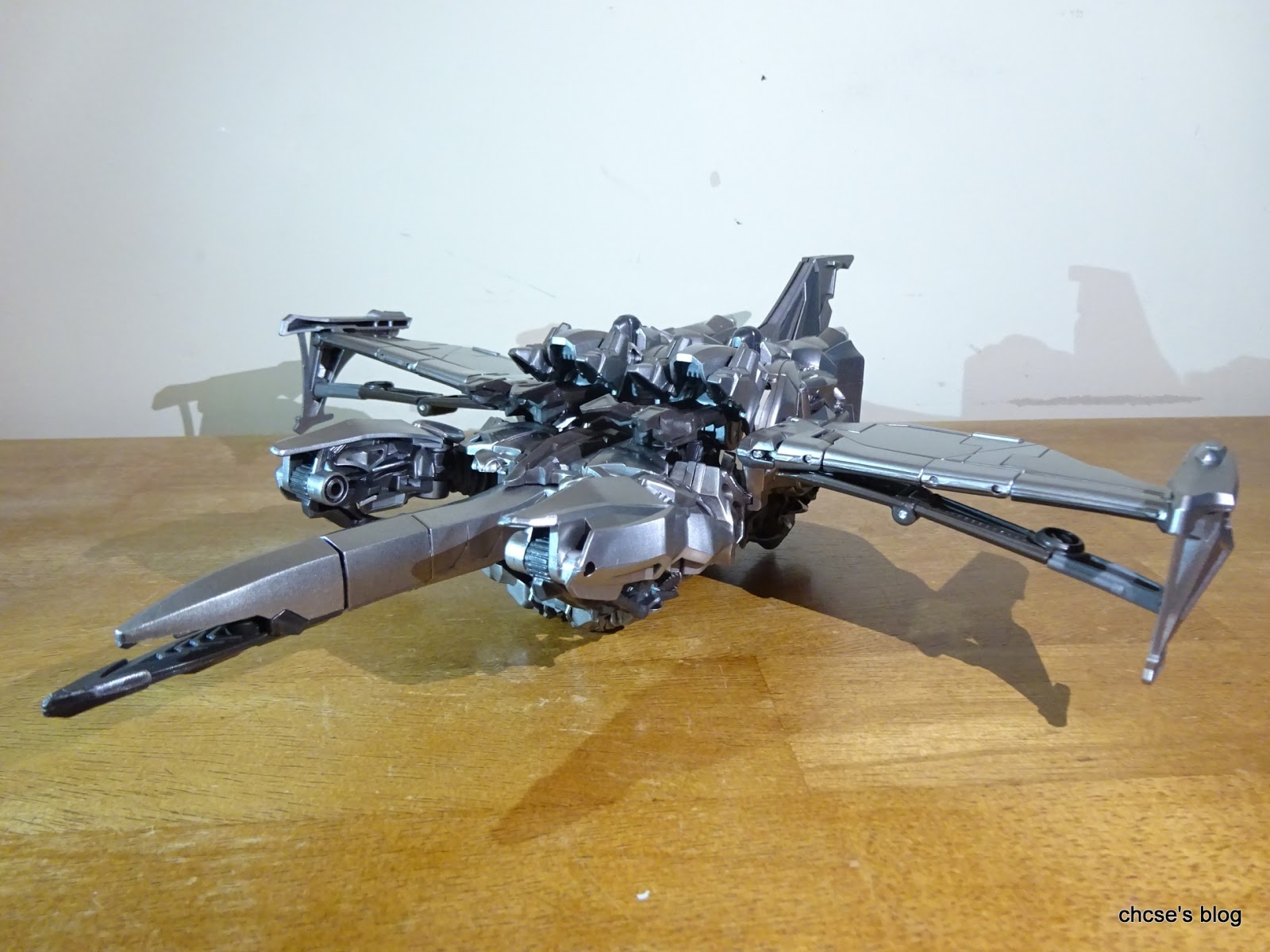 ChCse's blog Toy Review Transformers Generations Studio Series