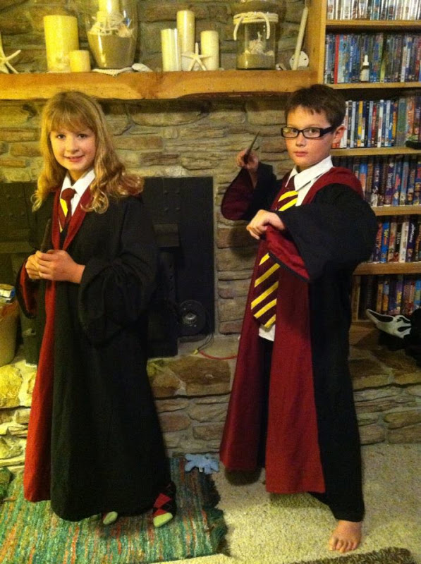 The Secret Stitch Club: DIY Harry Potter & Hermione Granger costumes