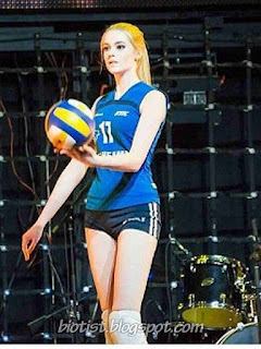 Alice Manenok is exercising on the volleyball court Alice Manenok is exercising on the volleyball court