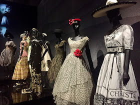 RetailStoreWindows.com: Christian Dior, Victoria and Albert Museum, London