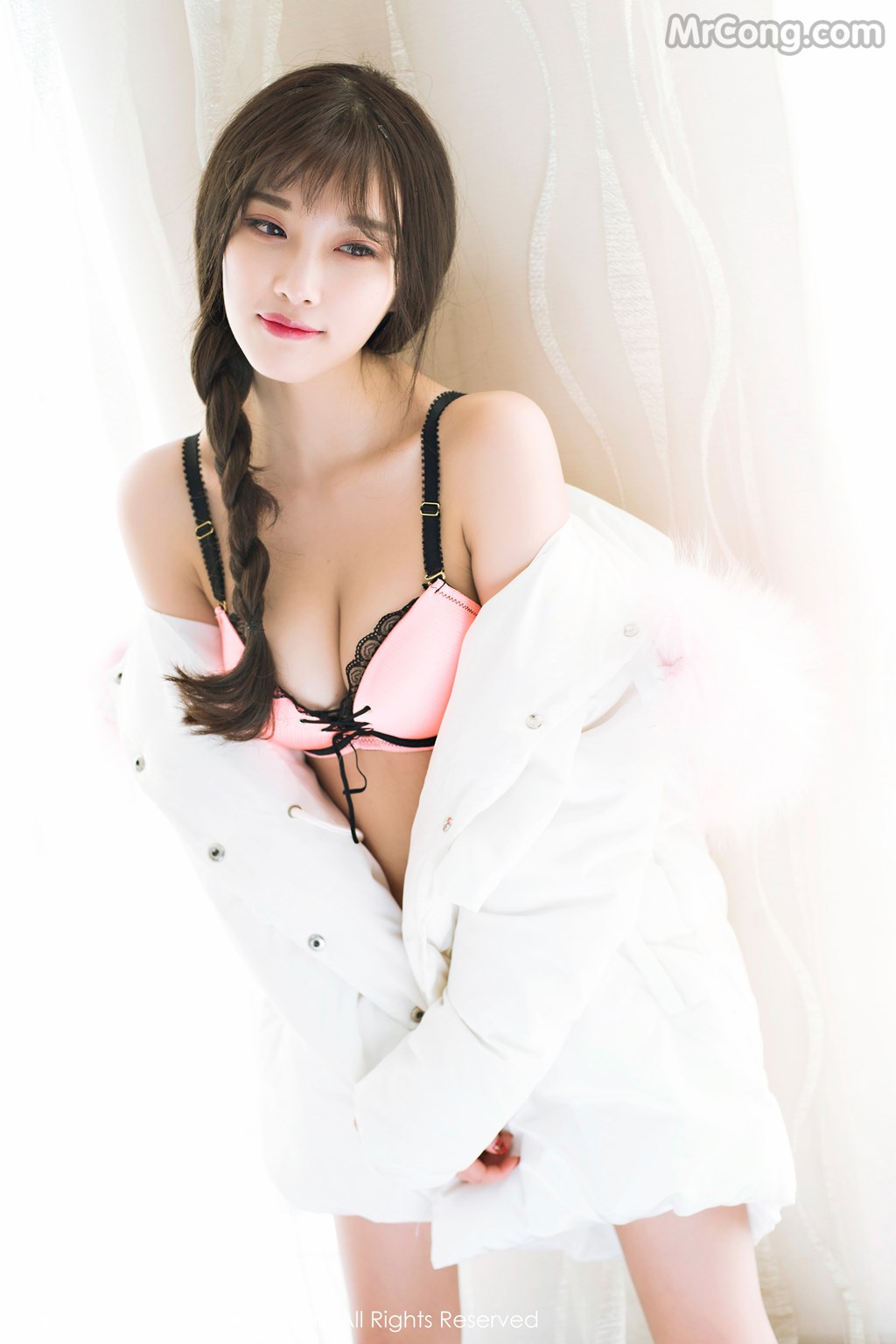 XIUREN No. 724: Model Yang Chen Chen (杨晨晨 sugar) (56 photos) photo 2-16