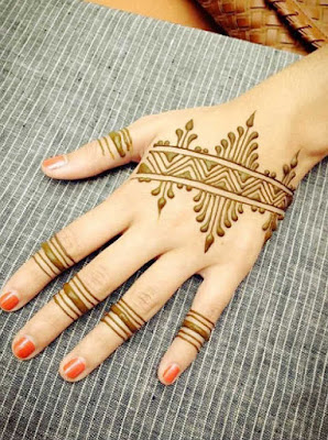 Simple Mehndi Designs For Back Hands