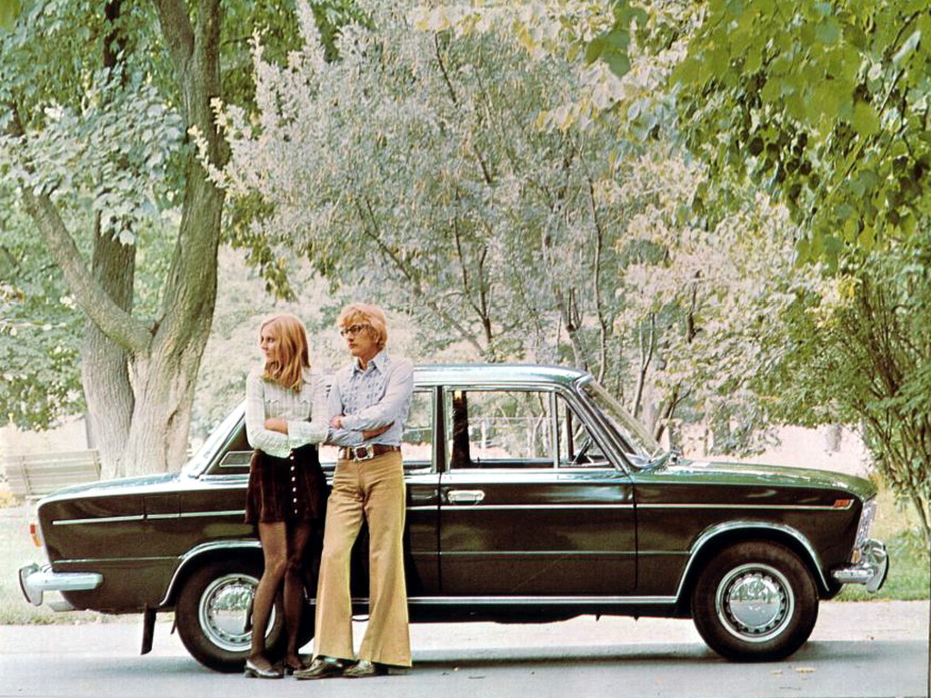 Vintage advertising posters of Soviet cars from the past  1970s 1980s - 3