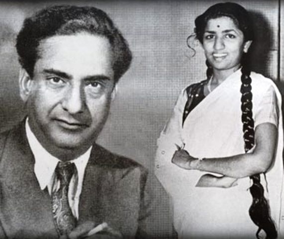 Mentor Lata Mangeshkar, Ghulam Haidar