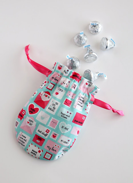 Raindrop Drawstring Bag Tutorial by Andy of A Bright Corner