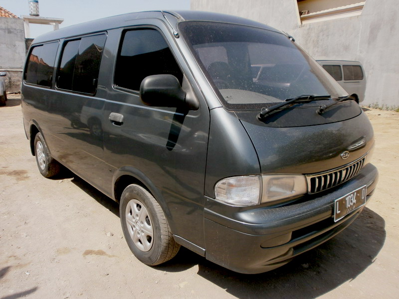 Kia pregio 2002