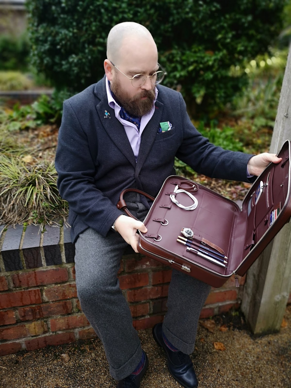 bond travel briefcase