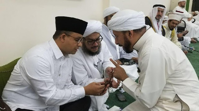 Positif Corona, Anies: Mohon Doanya Agar Bisa Segera Sembuh dan Semoga Allah Melindungi Kita Semua, Aamiin