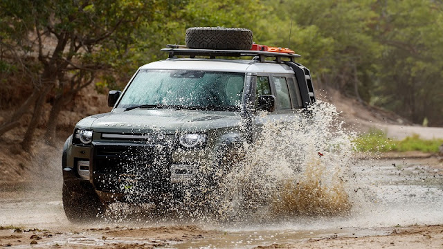 Defender có thể vượt qua các cung đường hiểm hóc, khắc nghiệt.