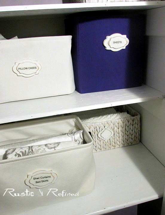 How to organize a small linen closet