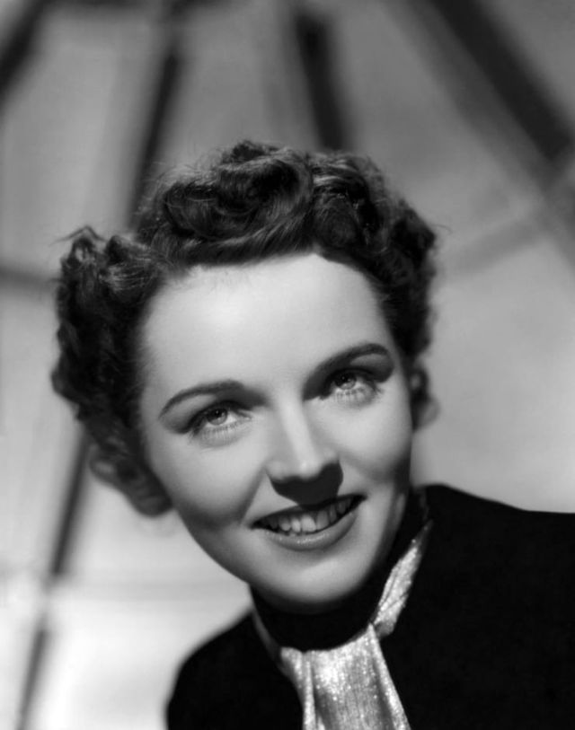 30 Beautiful Photos of Jane Wyatt in the 1930s and ’40s ~ Vintage Everyday