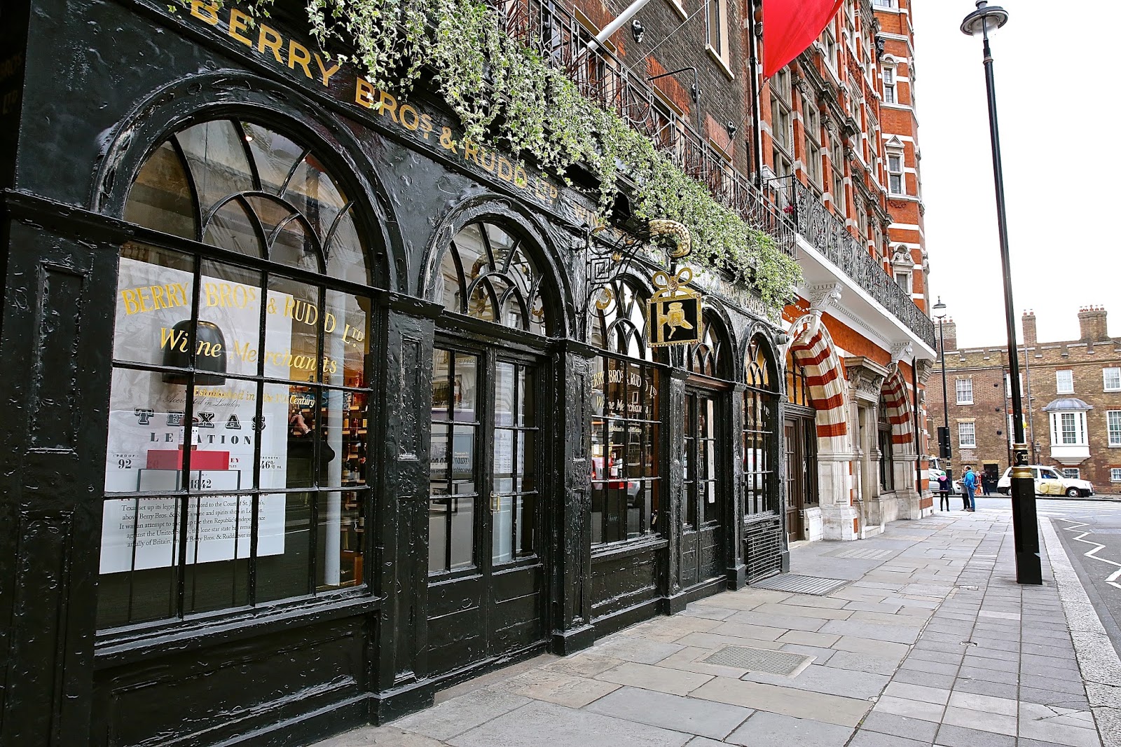 The London Foodie: Rediscovering London's St James - Food, History and