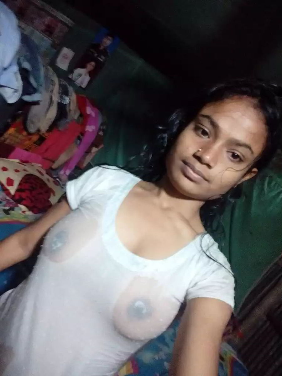 hot Bangladesh girl full nude fingering.