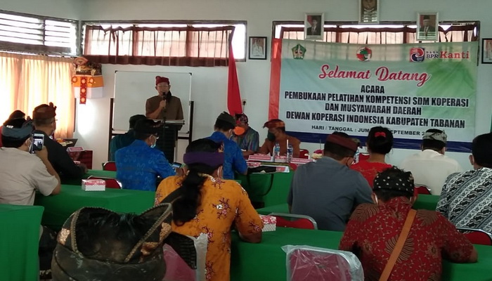 Wirna Ariwangsa Kembali Pimpin Dekopinda Tabanan