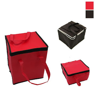 コンパクトにたためる！1つあると便利な保冷バッグ