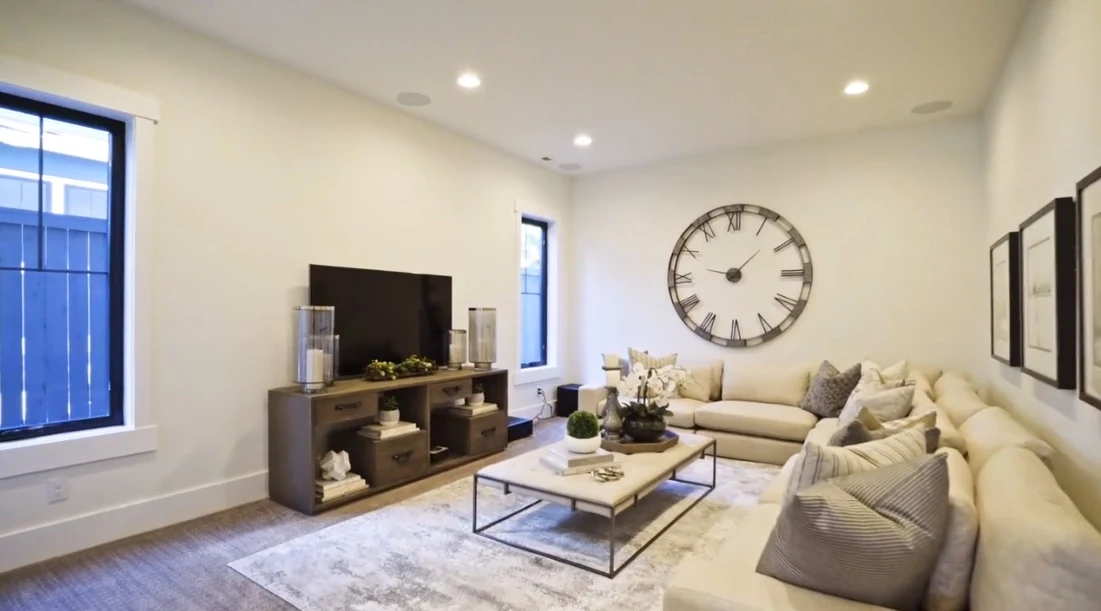 47 Interior Design Photos vs. 9988 NE 26th St, Bellevue, WA Luxury Home Tour