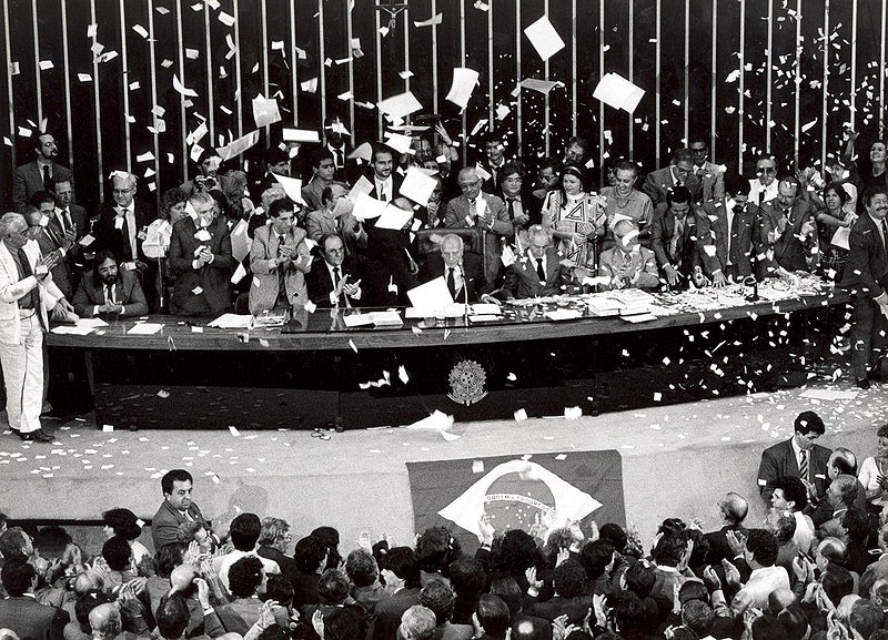 Liberdade de Expressão Promulgação da Constituição de 1988 Liberdade de Expressão Promulgação da Constituição de 1988
