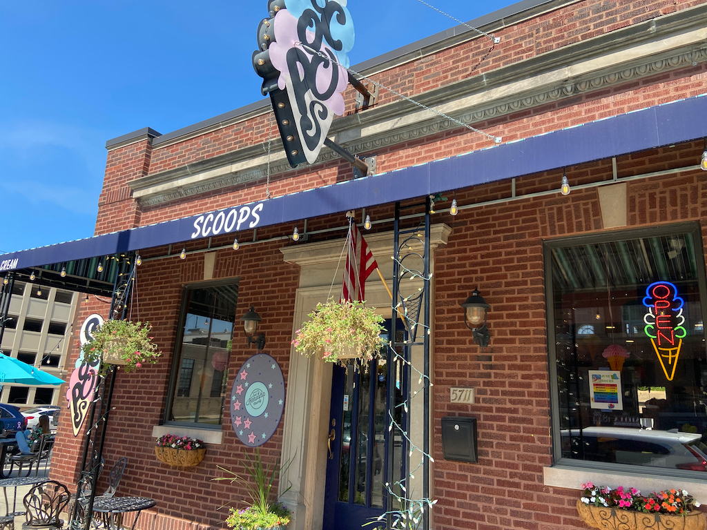 Hither & Yon Scoops Ice Cream Parlor, Kenosha WI