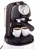 DeLonghi BAR32 Retro 15 BAR Pump Espresso & Cappuccino Maker, use pods or ground coffee, self-priming function, 2 separate thermostats for water and steam pressure
